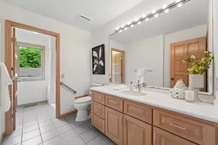 782 Evergreen Knolls, Mendota Heights, MN 55118 - Photo 21