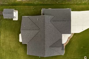 604 Lanigan Way S E, Saint Joseph, MN 56374 - Photo 3