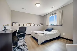 904 Palm Cir, Annandale, MN 55302 - Photo 15