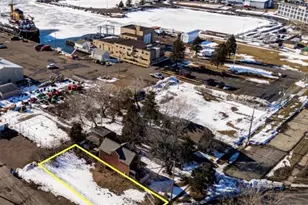 1239 Minnesota Ave, Duluth, MN 55802 - Photo 1