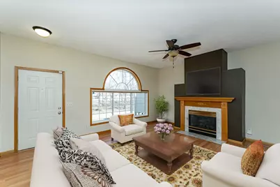 1937 Cabernet Lane NW, Rochester, MN 55901 - Photo 3