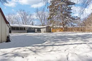721 SW 4th St, Brainerd, MN 56401 - Photo 35