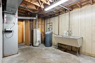 721 SW 4th St, Brainerd, MN 56401 - Photo 27