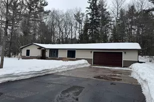 1324 Harner Ln, Cloquet, MN 55720 - Photo 1