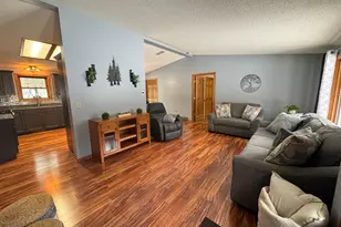 1324 Harner Ln, Cloquet, MN 55720 - Photo 3