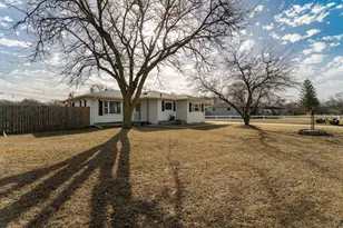 2302 Pearl Ct SE, Rochester, MN 55904 - Photo 31