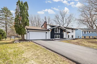 9117 31st Avenue N, New Hope, MN 55427 - Photo 3