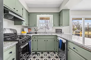 9117 31st Ave N, New Hope, MN 55427 - Photo 17