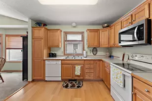 5568 129th Dr N, Hugo, MN 55038 - Photo 9