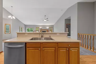 945 Rice Street, Faribault, MN 55021 - Photo 15