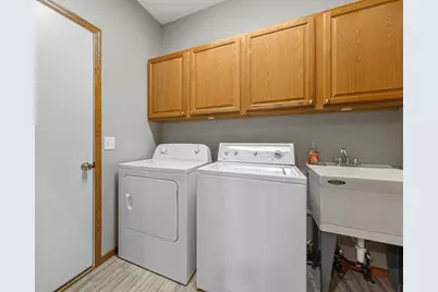 945 Rice Street, Faribault, MN 55021 - Photo 37