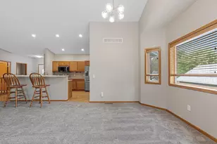 945 Rice St, Faribault, MN 55021 - Photo 23