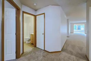 14403 Edgewood Ave, Savage, MN 55378 - Photo 9