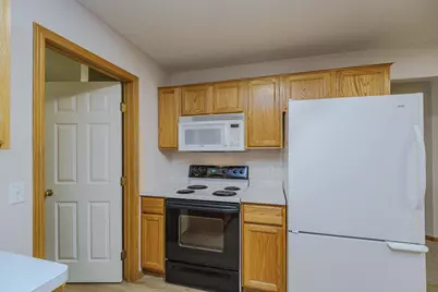 14403 Edgewood Avenue, Savage, MN 55378 - Photo 17