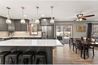 8417 Johansen Avenue S, Cottage Grove, MN 55016 - Photo 7