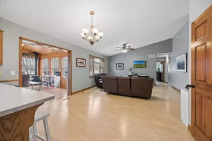 512 Aspen Ct W, Rockville, MN 56369 - Photo 5