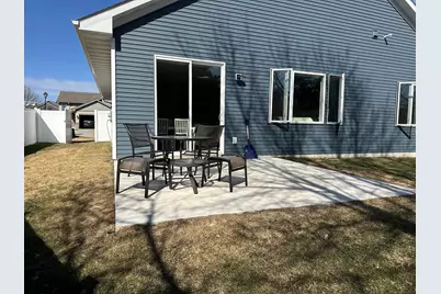 1118 Village Street SE, New Prague, MN 56071 - Photo 5