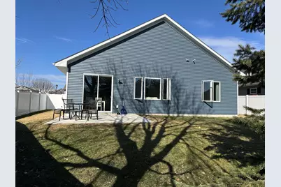 1118 Village Street SE, New Prague, MN 56071 - Photo 3