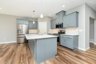 1118 Village Street SE, New Prague, MN 56071 - Photo 11