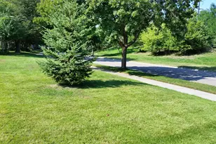 5332 Riverview Rd, Minneapolis, MN 55417 - Photo 3