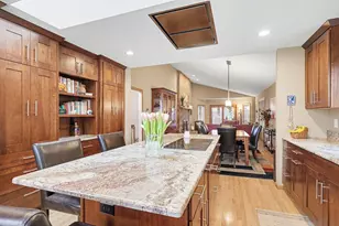 2100 Brooke Ln, Hastings, MN 55033 - Photo 9