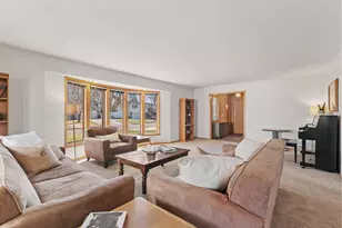 3317 Wendhurst Ave, Saint Anthony, MN 55418 - Photo 9