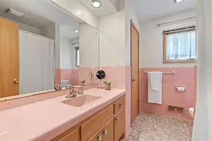 3317 Wendhurst Ave, Saint Anthony, MN 55418 - Photo 33