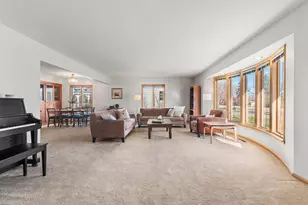 3317 Wendhurst Ave, Saint Anthony, MN 55418 - Photo 7