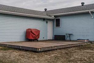 403 Mill Ct, Breckenridge, MN 56520 - Photo 25