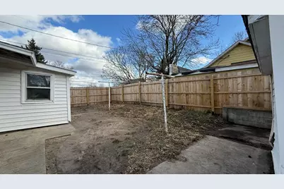 71 Stone Street, Winona, MN 55987 - Photo 11