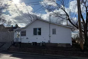 71 Stone St, Winona, MN 55987 - Photo 1