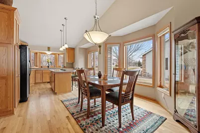 704 Crescent Curve, White Bear Township, MN 55127 - Photo 5