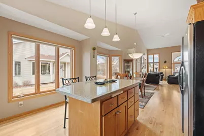 704 Crescent Curve, White Bear Township, MN 55127 - Photo 11