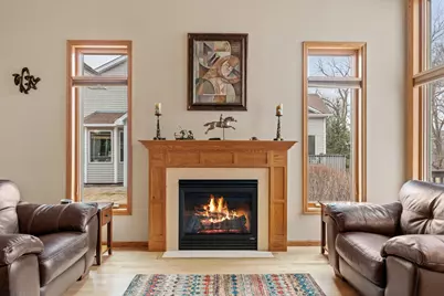 704 Crescent Curve, White Bear Township, MN 55127 - Photo 15