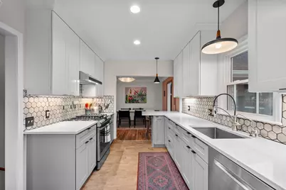 133 19th Avenue S, Hopkins, MN 55343 - Photo 17