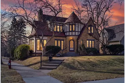 2220 Saint Anthony Parkway, Minneapolis, MN 55418 - Photo 3