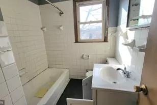 604 Oakdale Ave, Saint Paul, MN 55107 - Photo 9