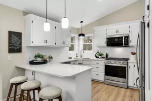 3535 Jidana Ln, Minnetonka, MN 55345 - Photo 11