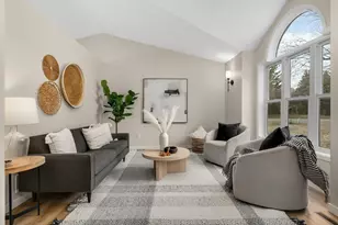 3535 Jidana Ln, Minnetonka, MN 55345 - Photo 3