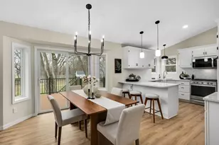 3535 Jidana Ln, Minnetonka, MN 55345 - Photo 9