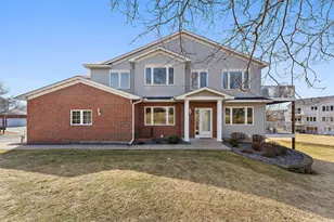 20059 Homestead Ct, Lakeville, MN 55044 - Photo 1