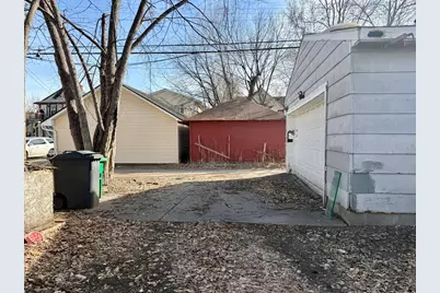 3906 Emerson Avenue N, Minneapolis, MN 55412 - Photo 5