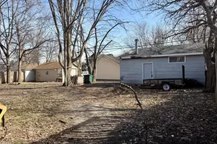 3906 Emerson Ave N, Minneapolis, MN 55412 - Photo 3