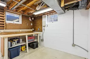 9736 Oxborough Rd, Bloomington, MN 55437 - Photo 45