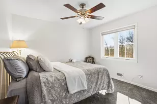 9736 Oxborough Rd, Bloomington, MN 55437 - Photo 29