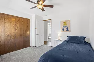 9736 Oxborough Rd, Bloomington, MN 55437 - Photo 37