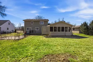 9736 Oxborough Rd, Bloomington, MN 55437 - Photo 49