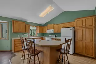 1260 Cypress Dr W, Annandale, MN 55302 - Photo 9