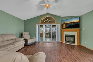 1260 Cypress Dr W, Annandale, MN 55302 - Photo 13