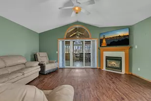 1260 Cypress Dr W, Annandale, MN 55302 - Photo 11